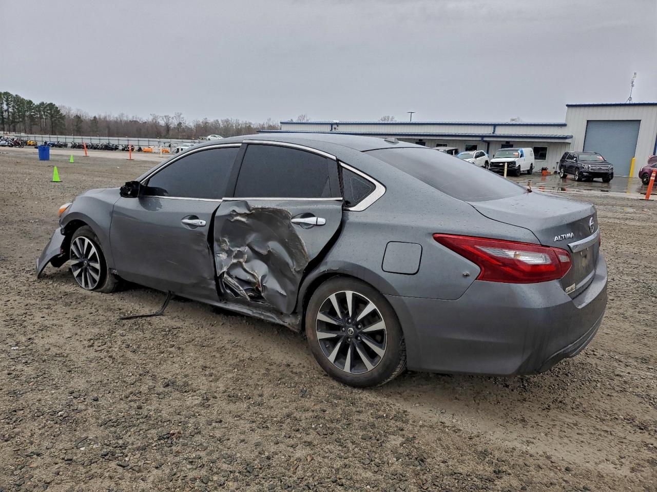2018 NISSAN ALTIMA 2.5 photo 2