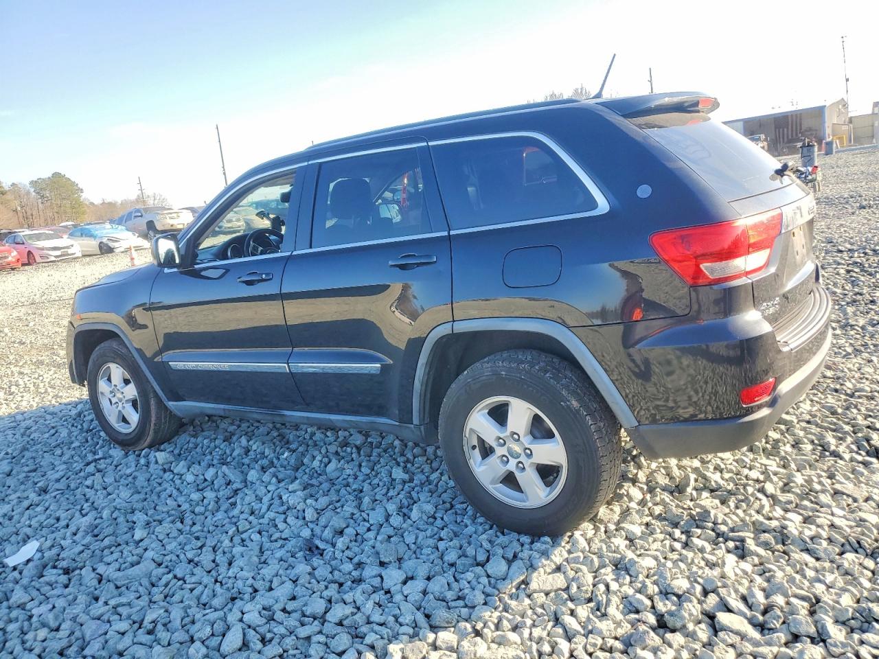 2012 JEEP GRAND CHEROKEE LAREDO photo 2