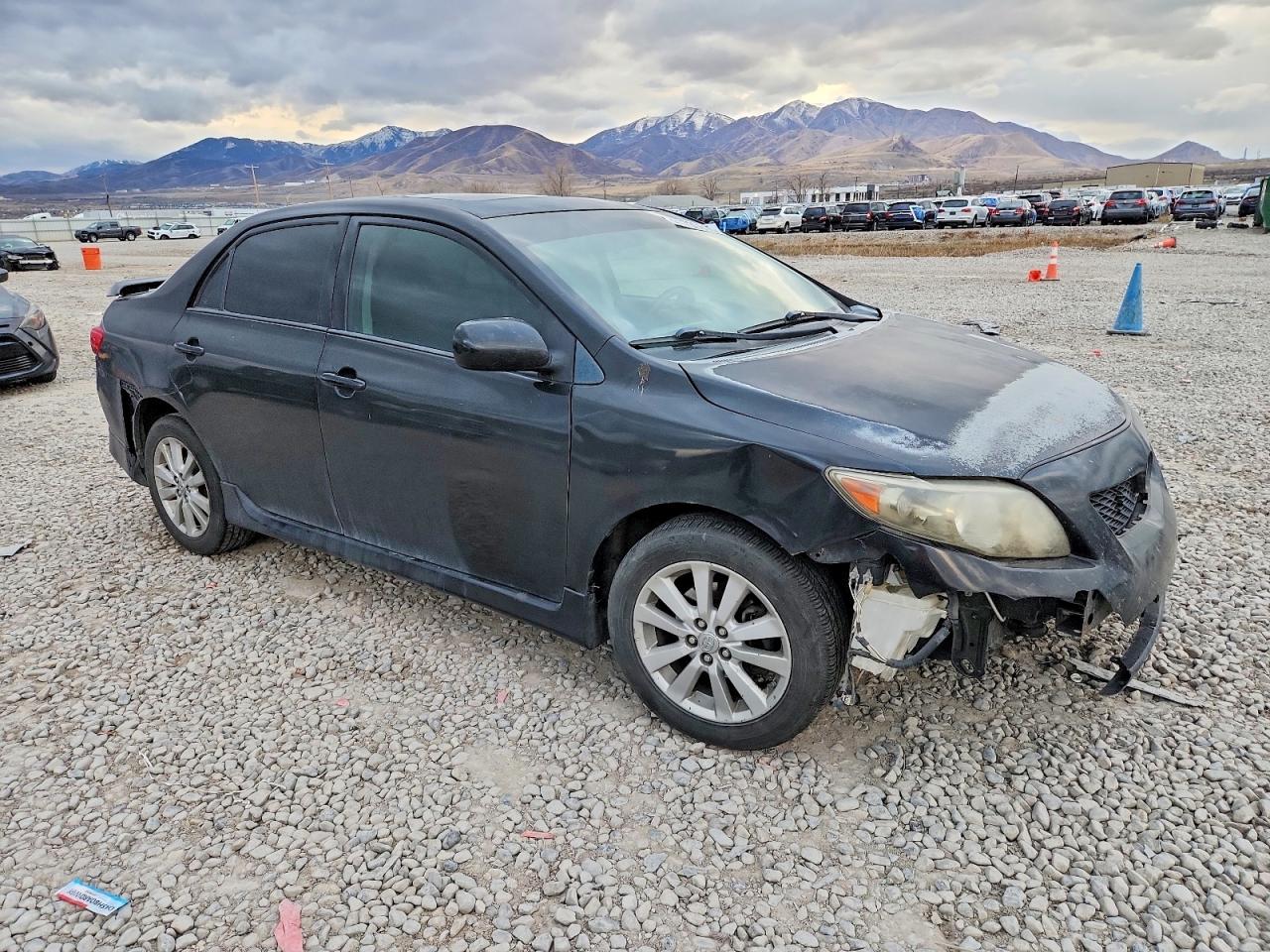 2010 TOYOTA COROLLA BASE photo 4
