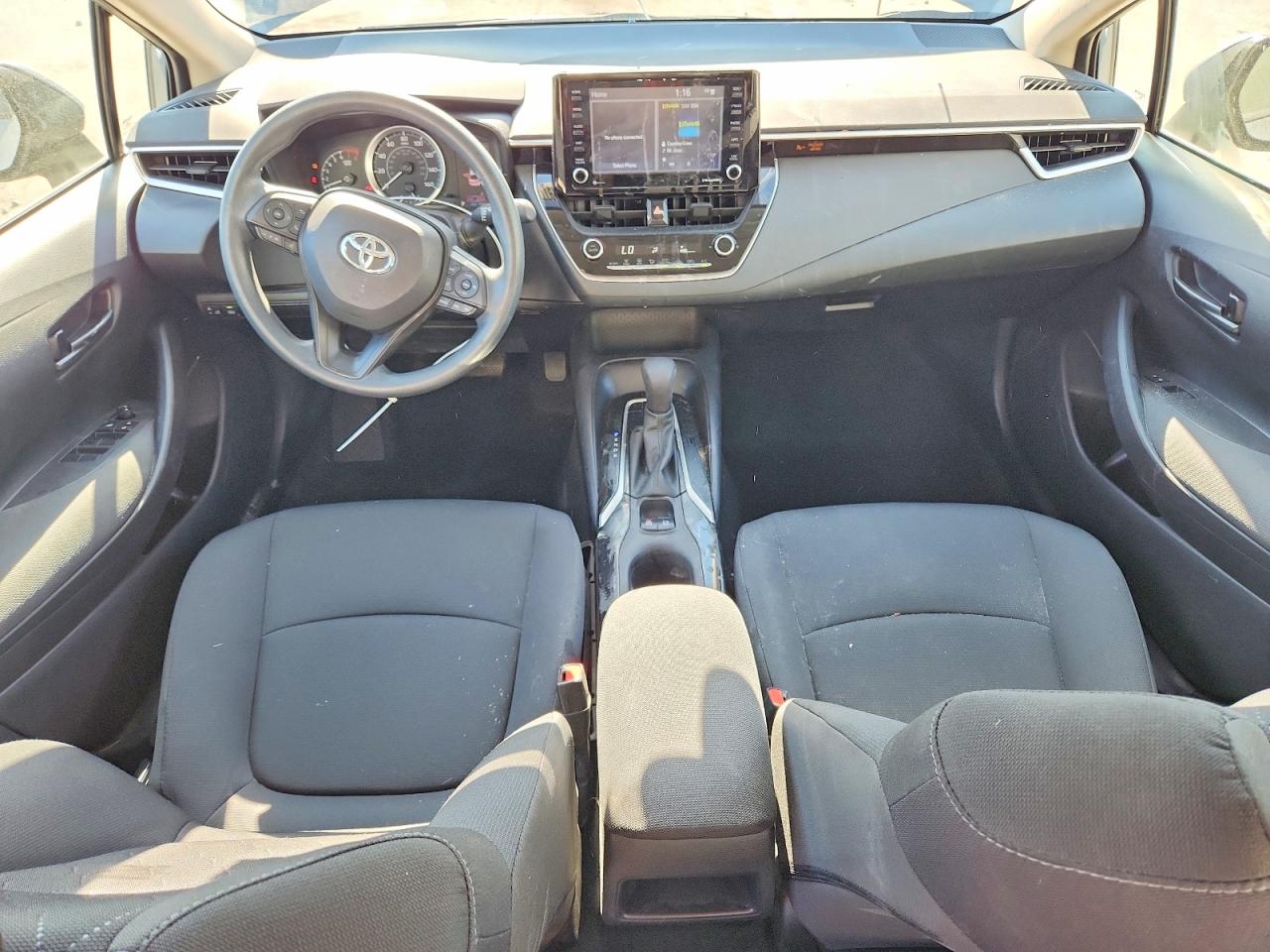 2022 TOYOTA COROLLA LE photo 8