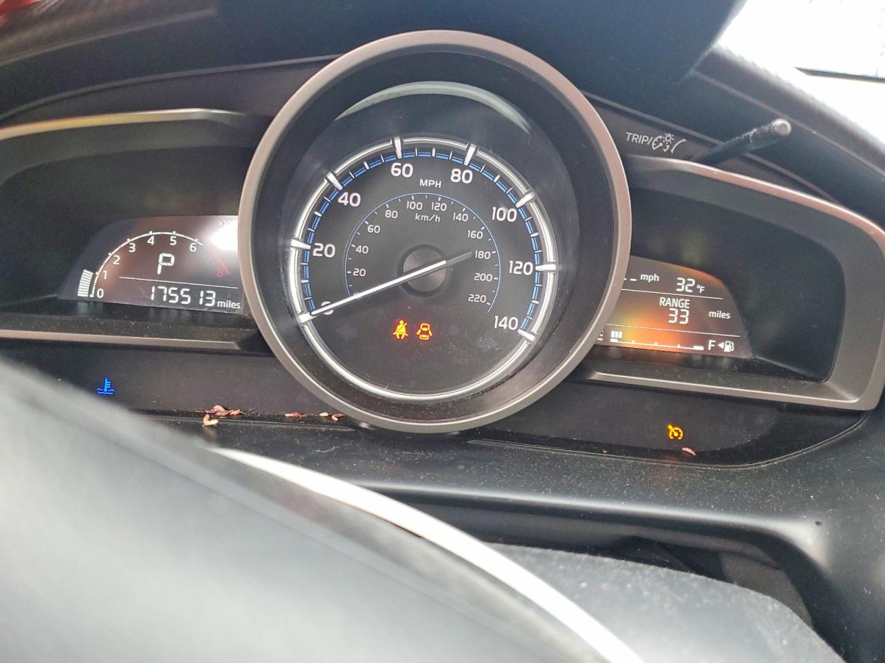 2019 TOYOTA YARIS L photo 9