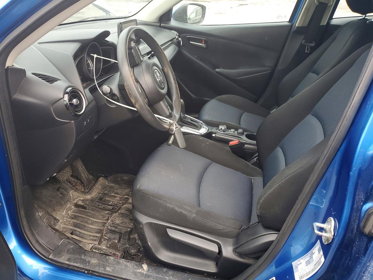 2019 TOYOTA YARIS L photo 7