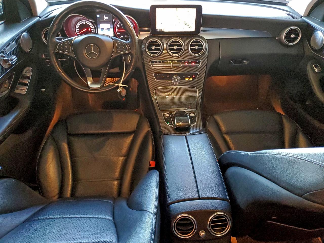 2015 MERCEDES-BENZ C 300 photo 8
