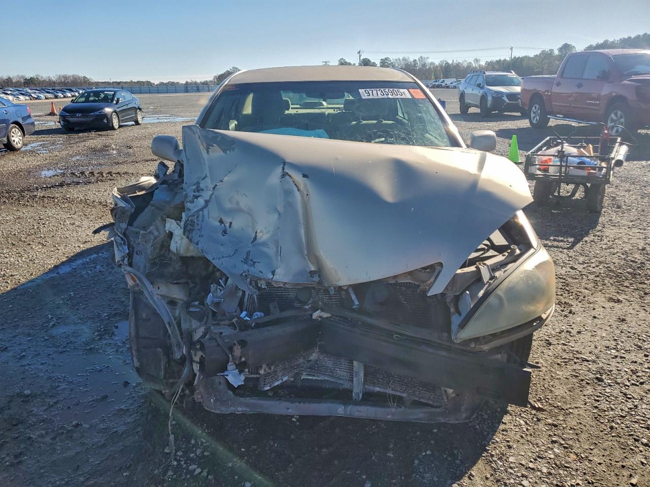 2002 TOYOTA CAMRY LE photo 5
