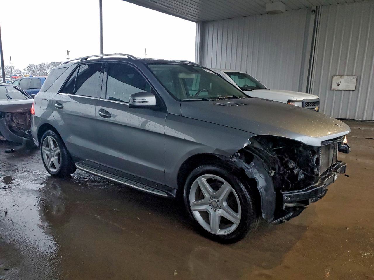 2015 MERCEDES-BENZ ML 400 4MATIC photo 4