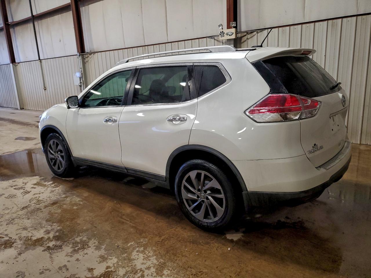 2016 NISSAN ROGUE S photo 2