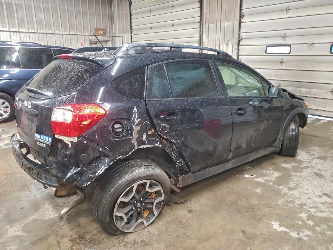2017 SUBARU CROSSTREK PREMIUM photo 3