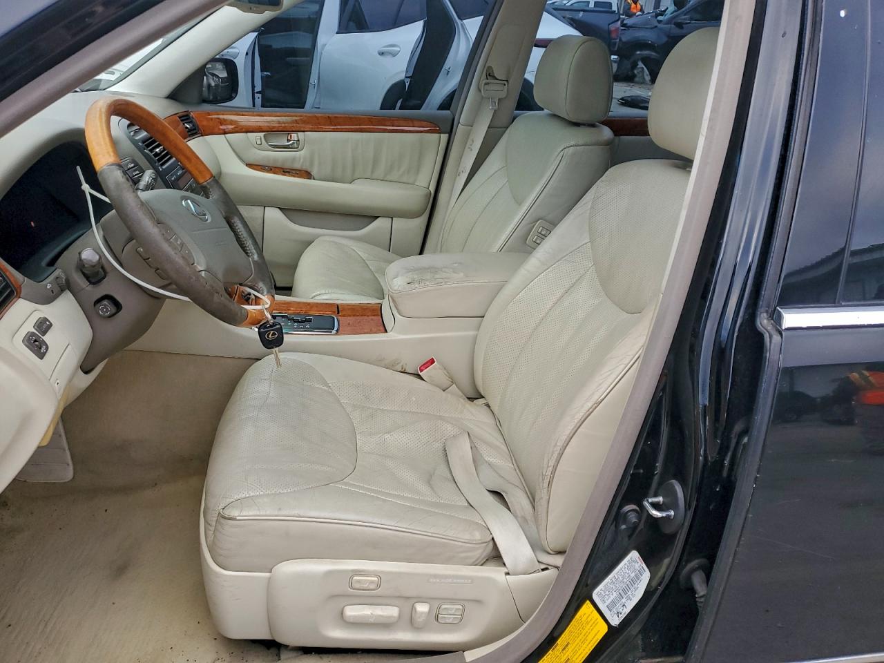 2003 LEXUS LS 430 photo 7