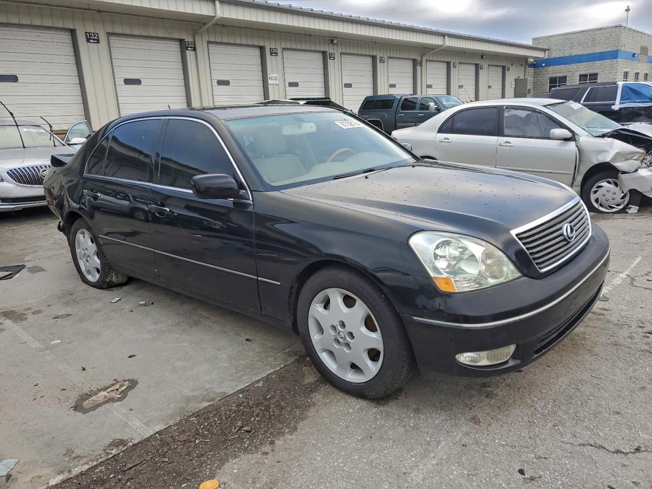 2003 LEXUS LS 430 photo 4