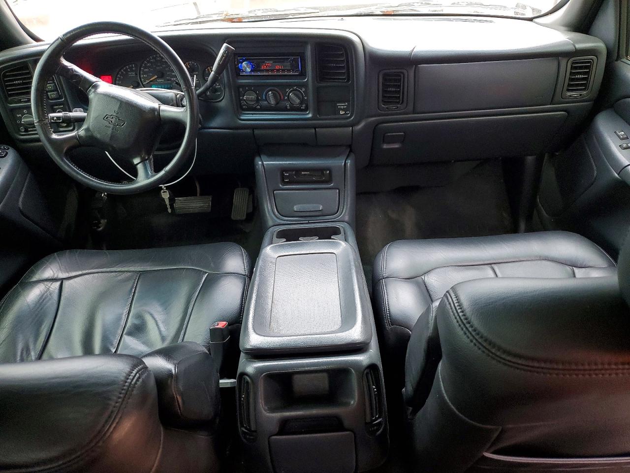 2002 CHEVROLET SILVERADO K1500 photo 8