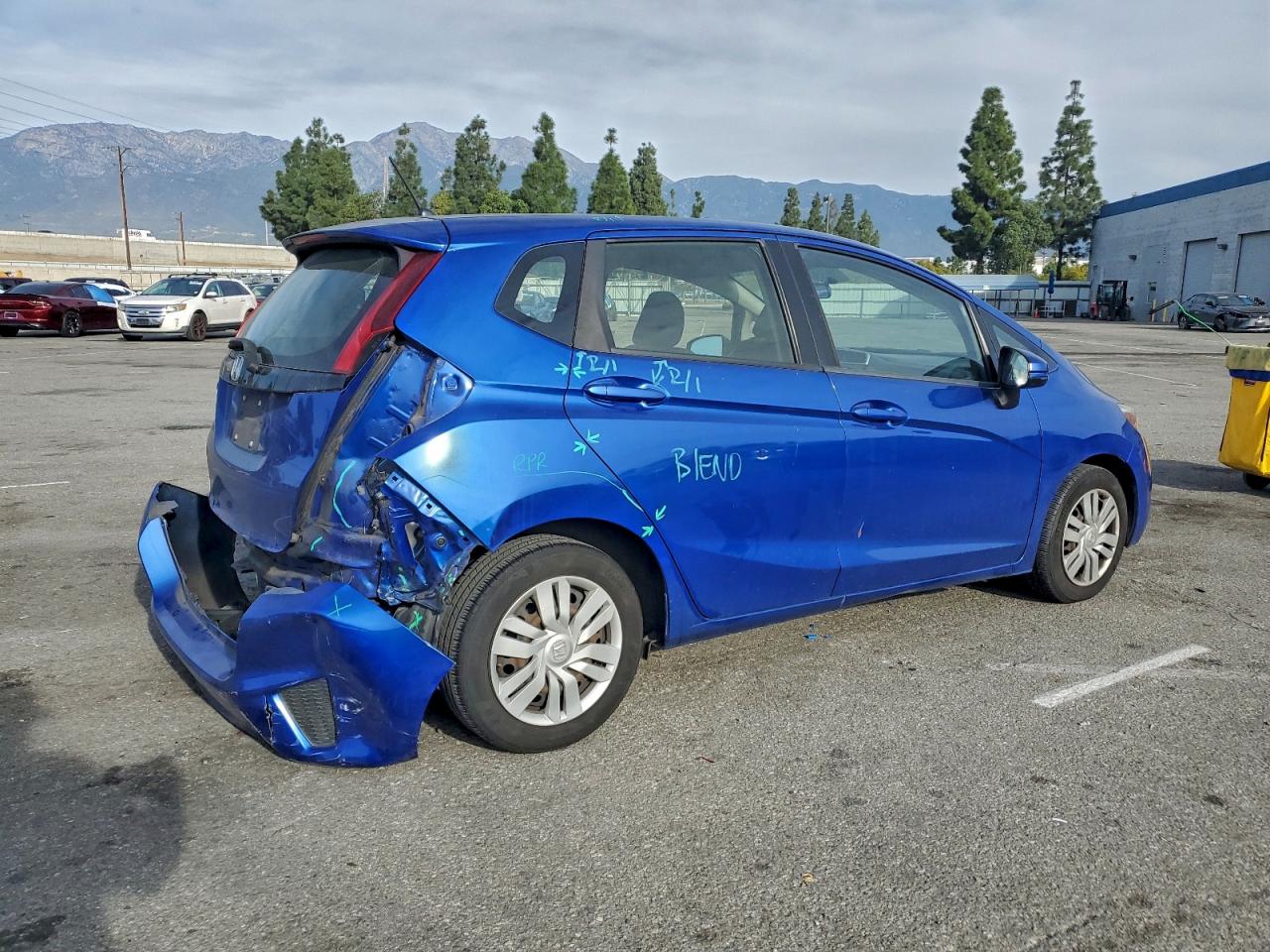 2017 HONDA FIT LX photo 3