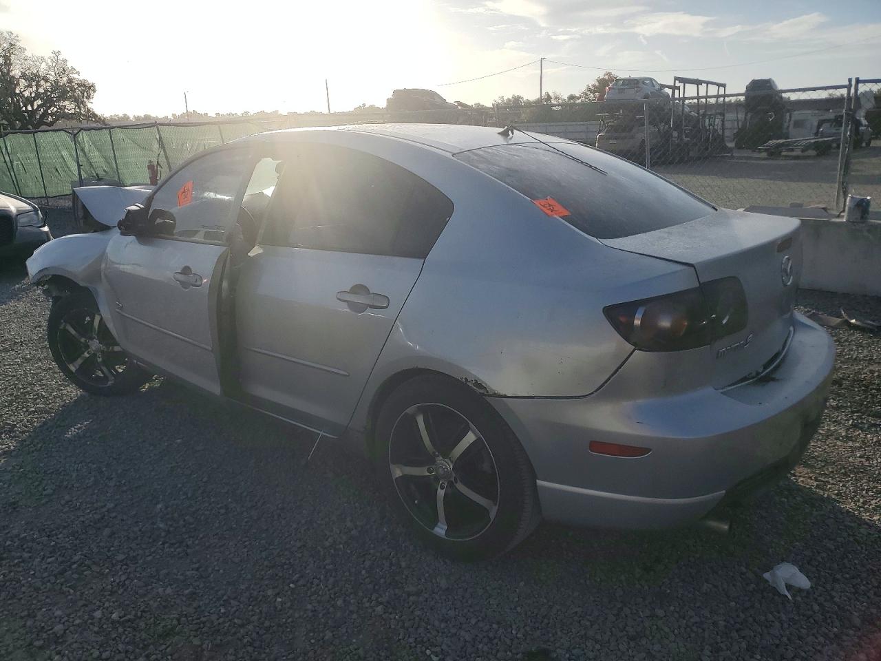 2006 MAZDA 3 S photo 2