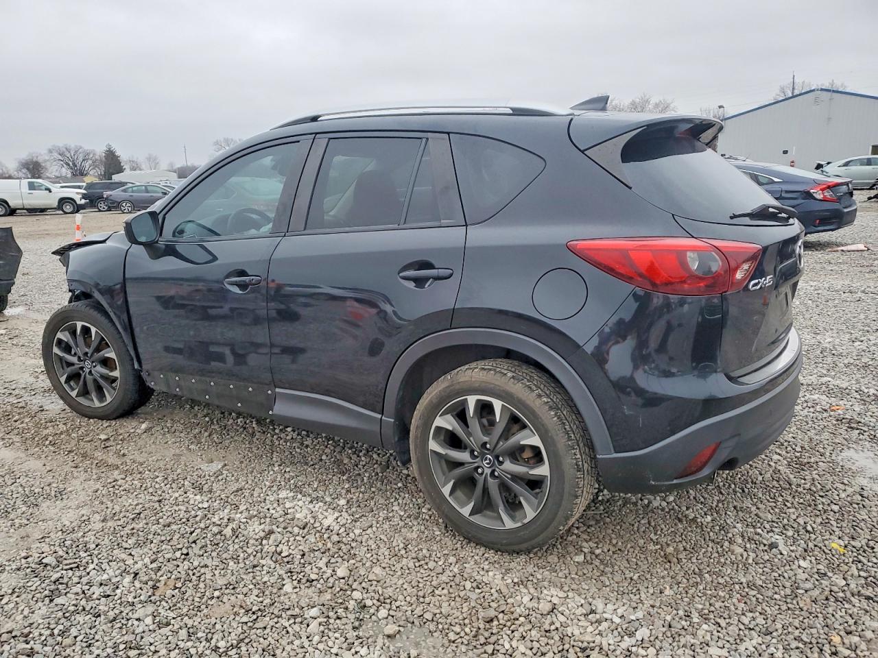 2016 MAZDA CX-5 GT photo 2