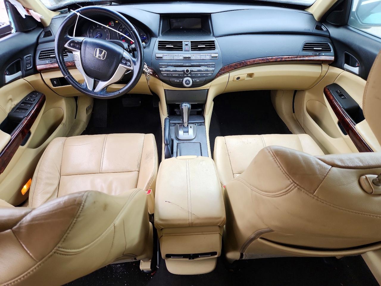 2012 HONDA CROSSTOUR EXL photo 8