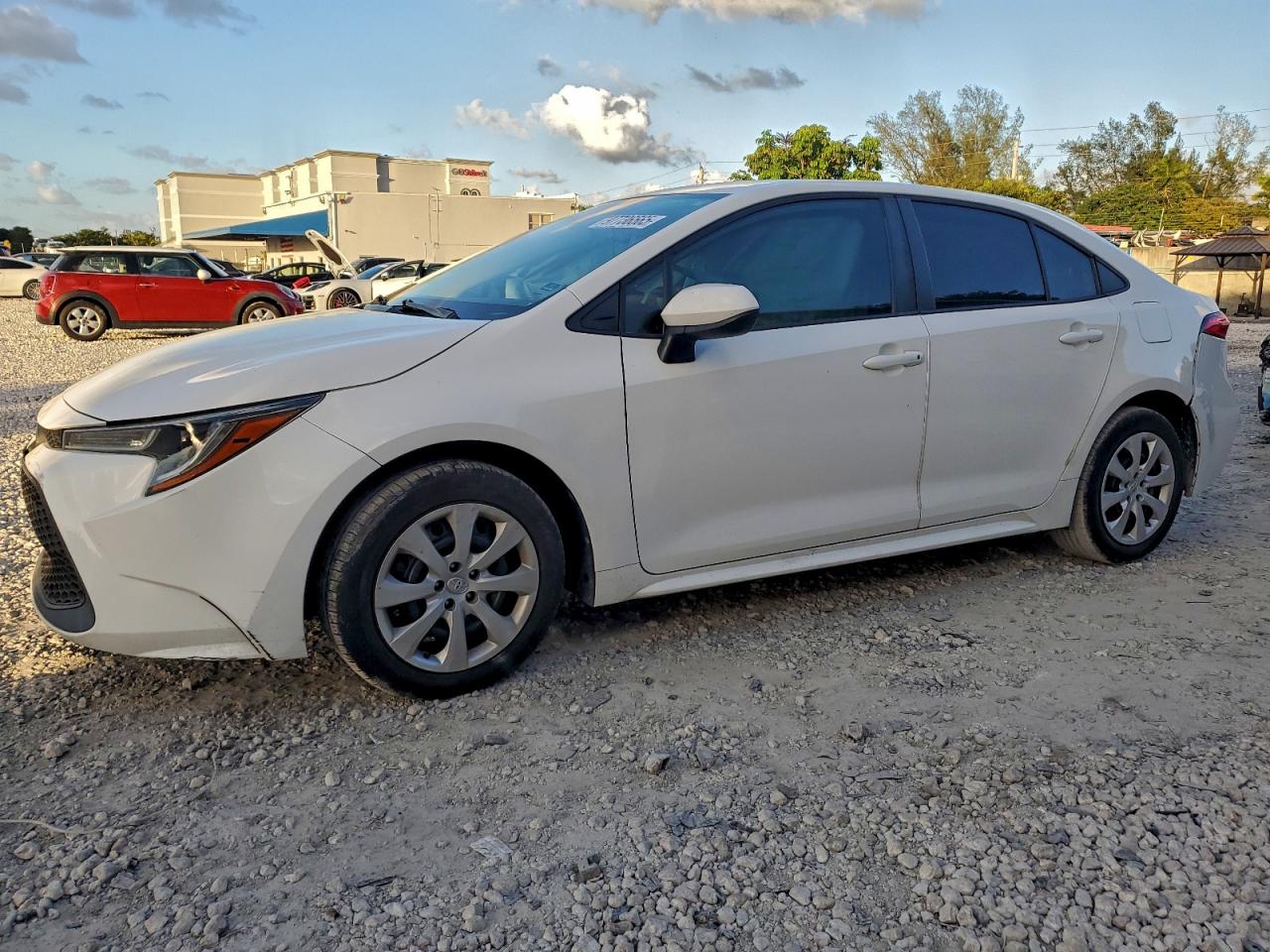 2021 TOYOTA COROLLA