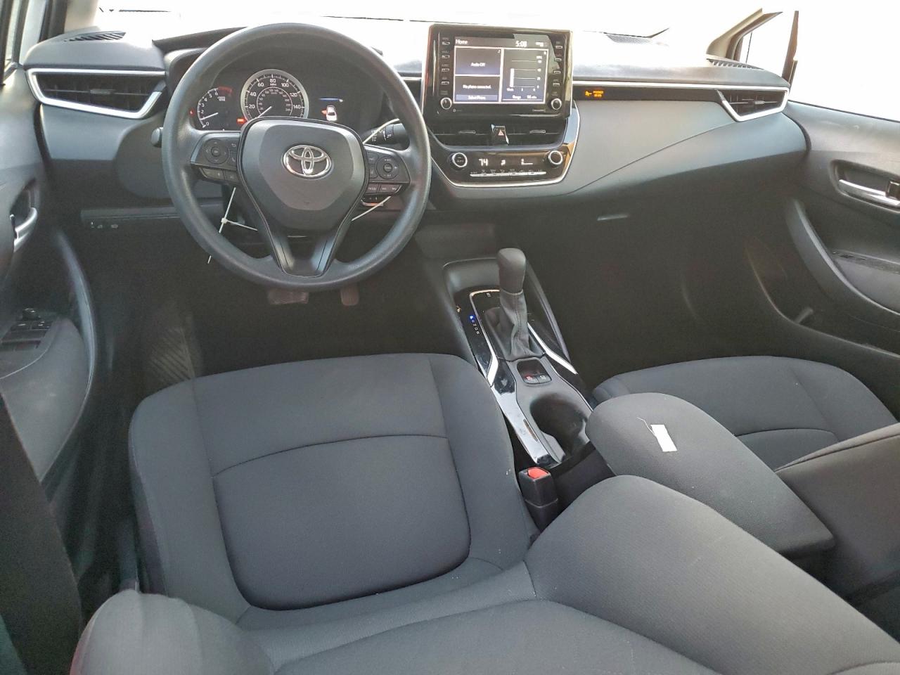 2021 TOYOTA COROLLA LE photo 8