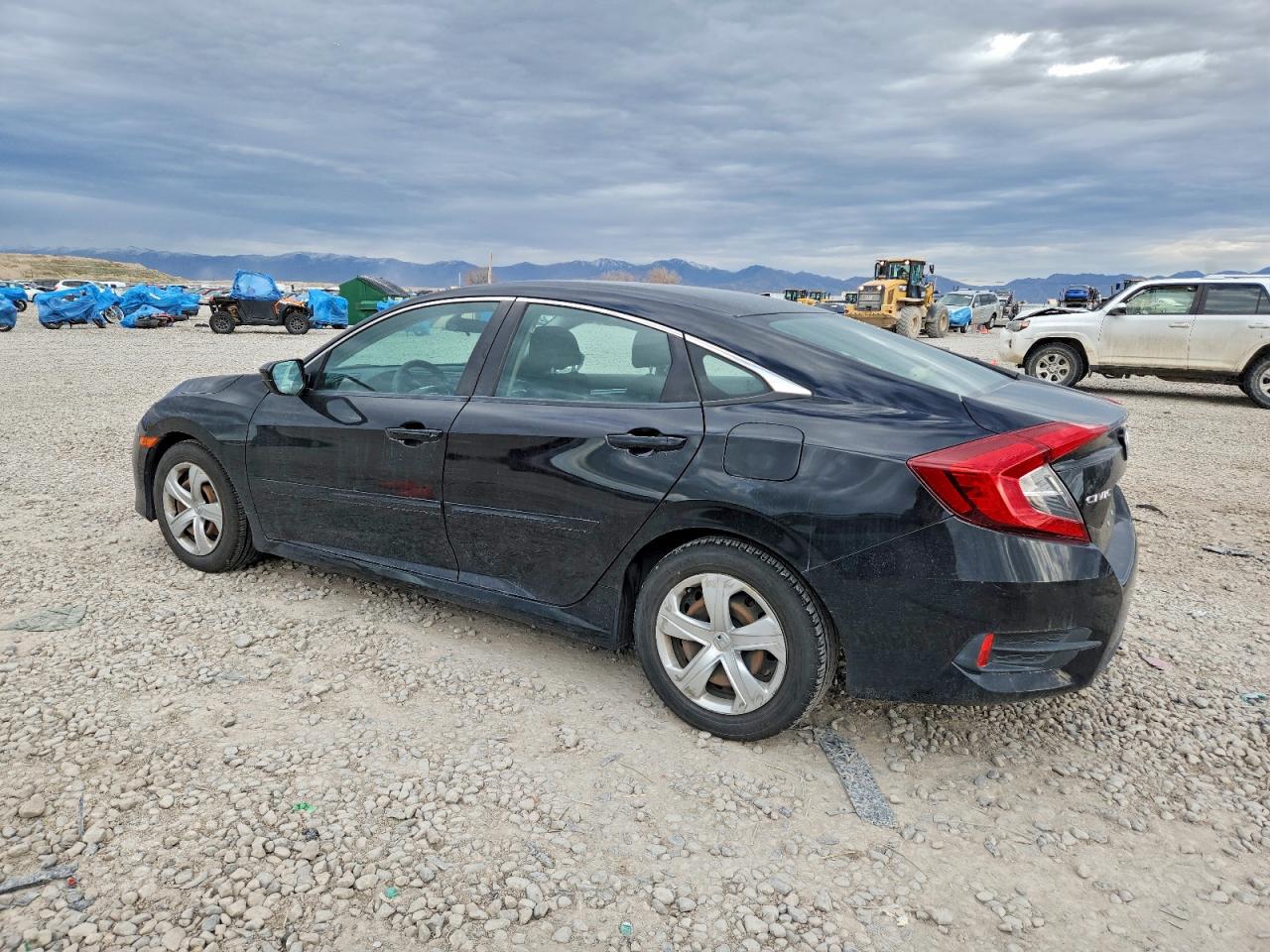 2016 HONDA CIVIC LX photo 2