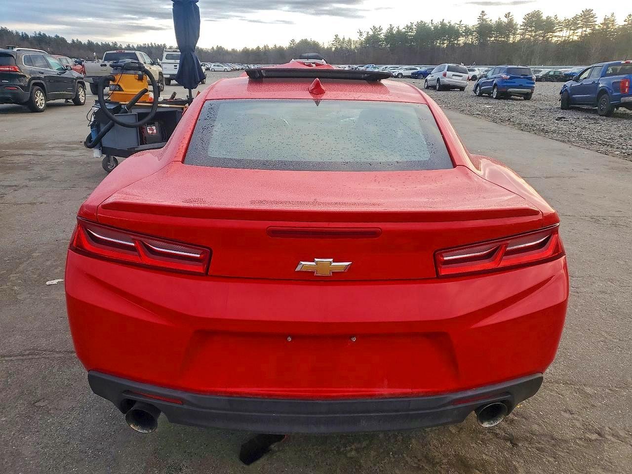 2017 CHEVROLET CAMARO LT photo 11