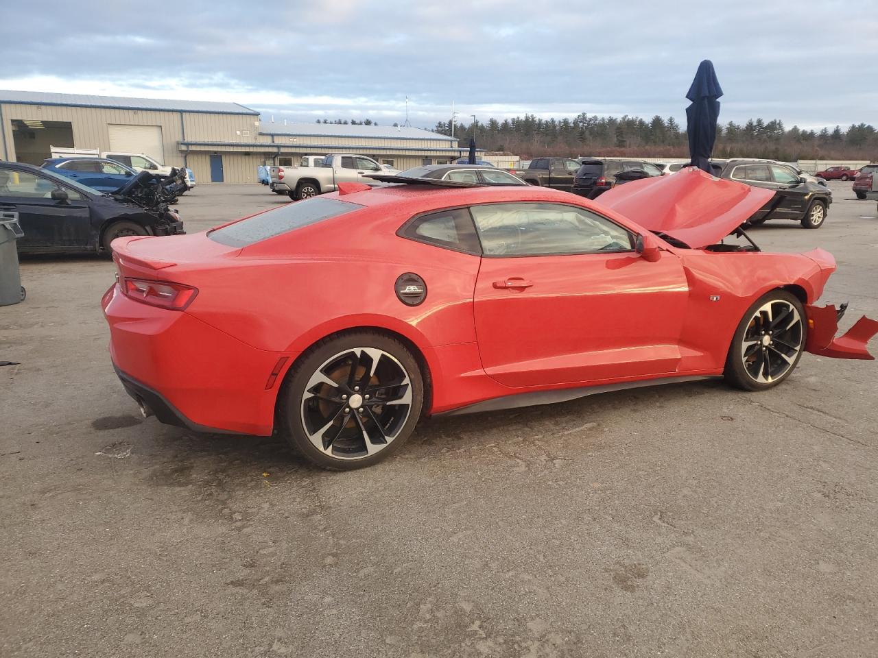 2017 CHEVROLET CAMARO LT photo 5