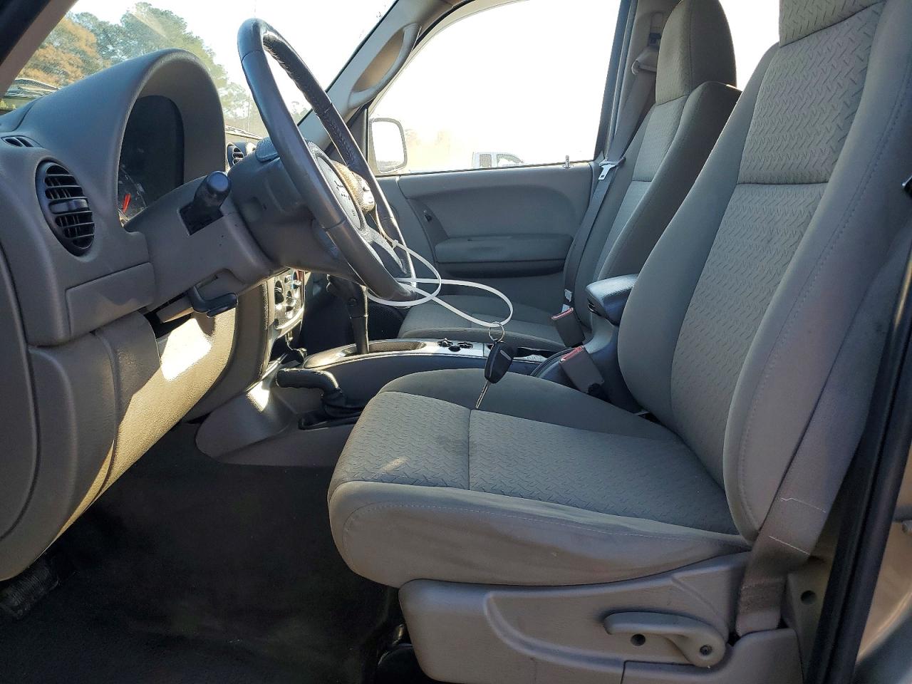 2005 JEEP LIBERTY RENEGADE photo 7