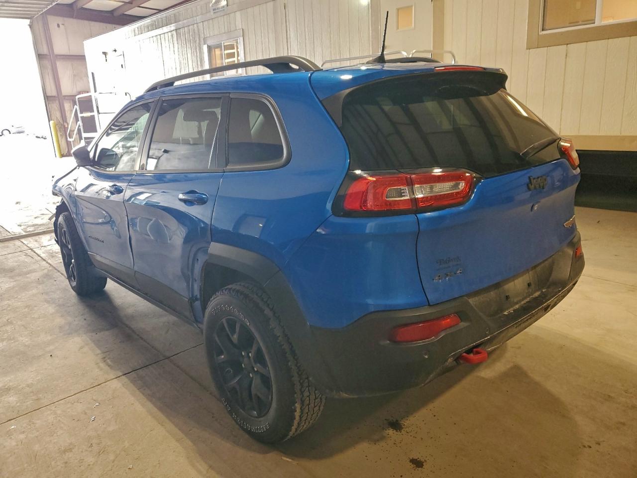 2018 JEEP CHEROKEE TRAILHAWK photo 2