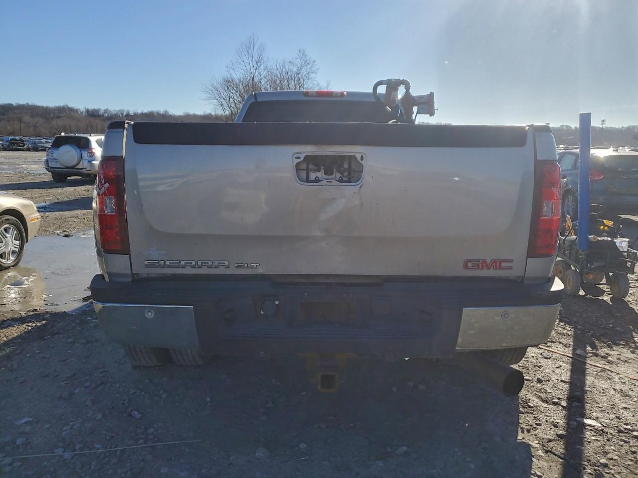 2008 GMC SIERRA K3500 photo 6