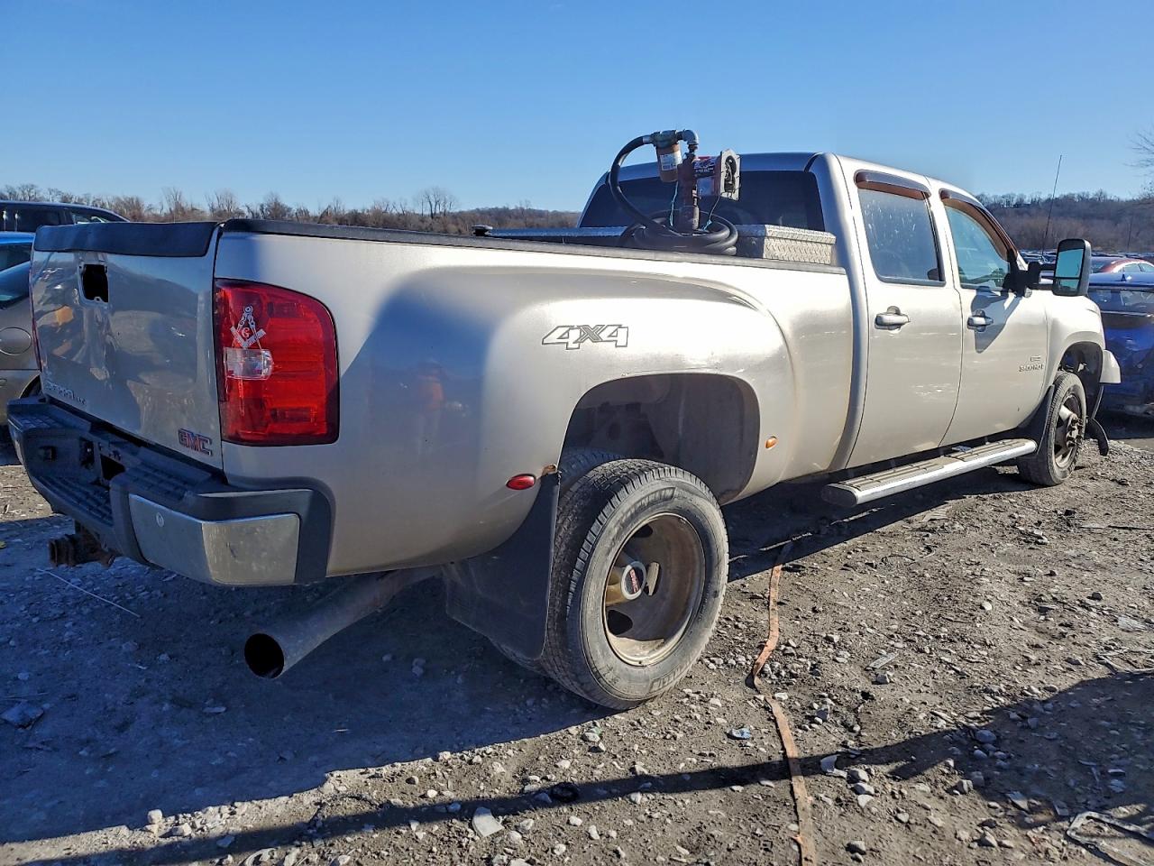 2008 GMC SIERRA K3500 photo 3