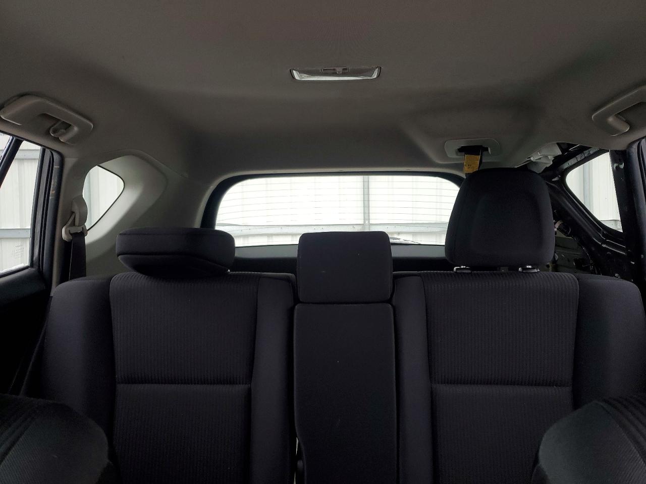 2018 TOYOTA RAV4 LE photo 10