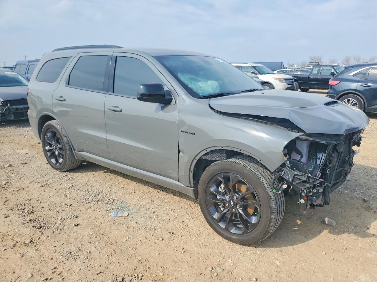 2025 DODGE DURANGO R/T photo 7