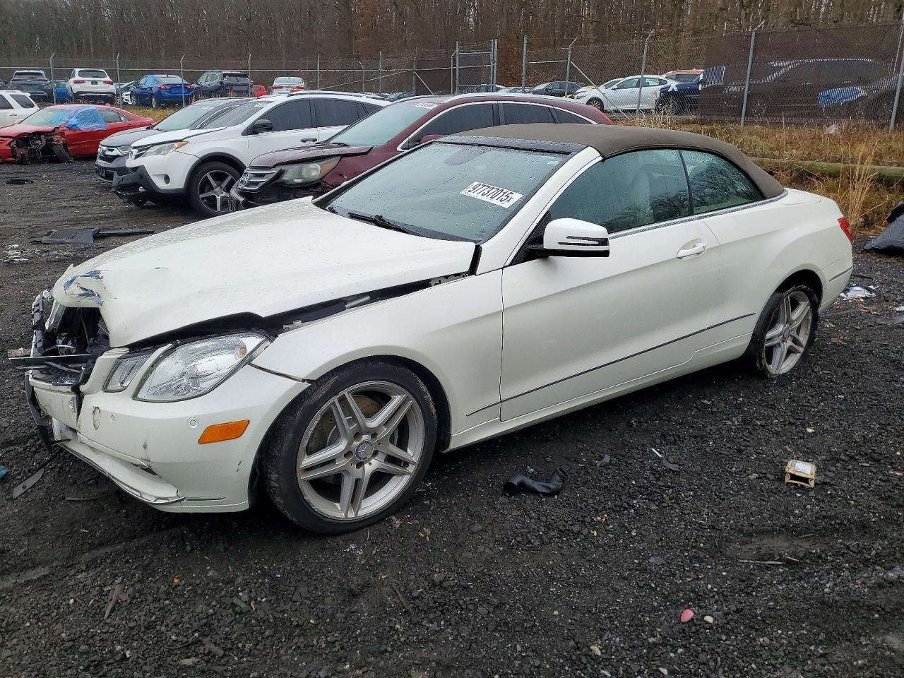 2011 MERCEDES-BENZ E