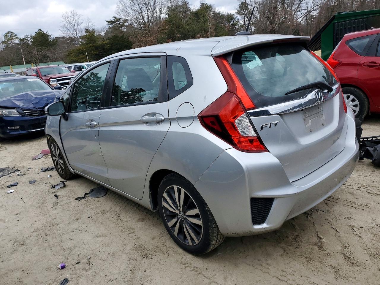 2015 HONDA FIT EX photo 2
