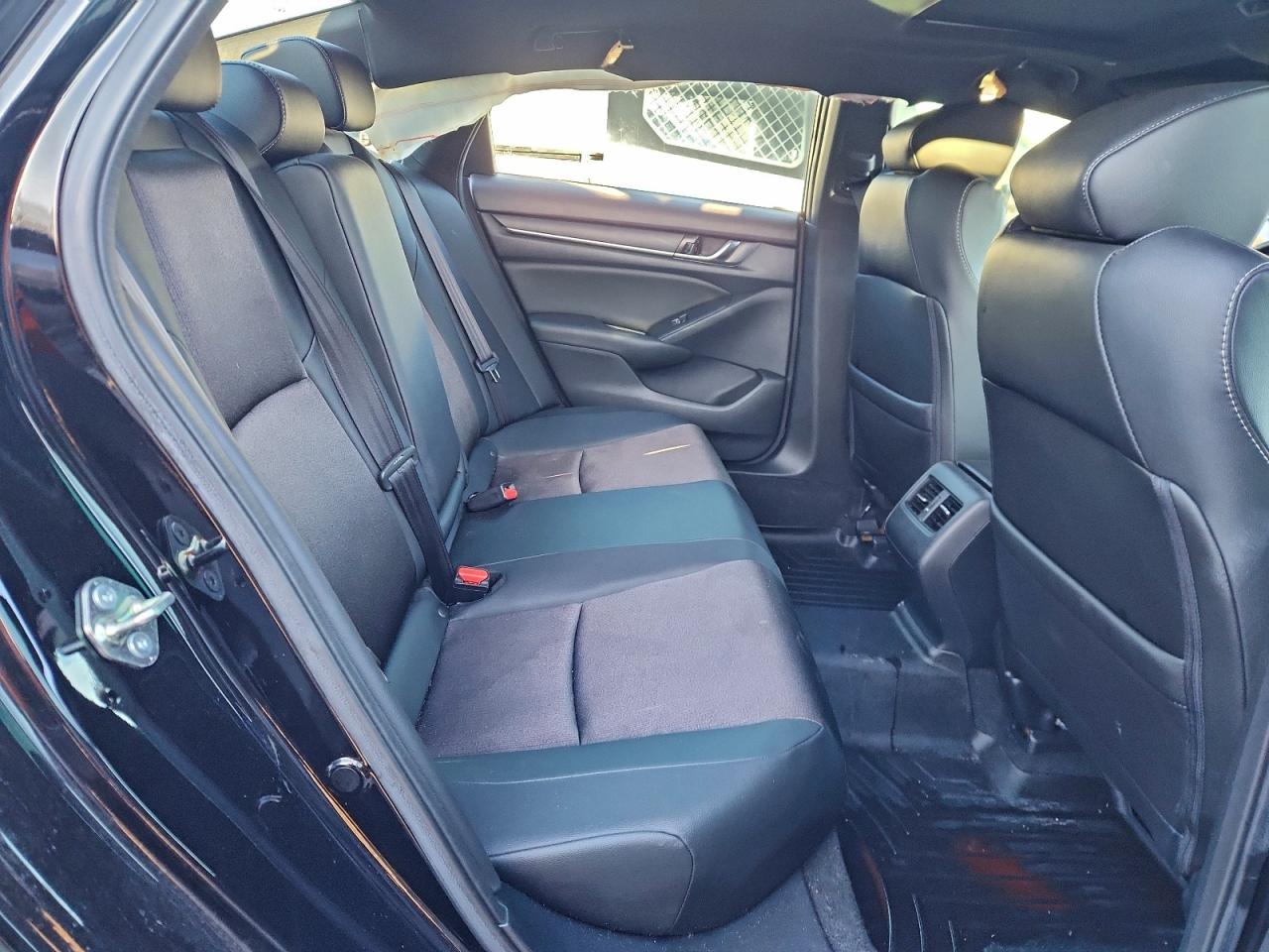 2020 HONDA ACCORD SPORT photo 10