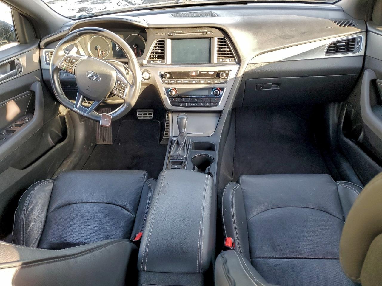 2017 HYUNDAI SONATA SPORT photo 8