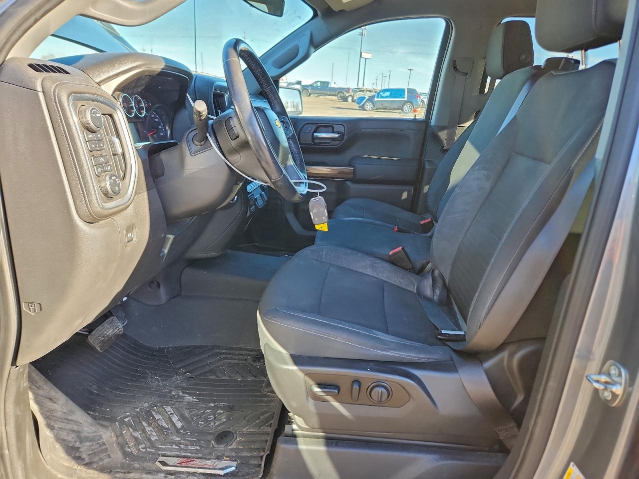 2021 CHEVROLET SILVERADO K1500 LT photo 7