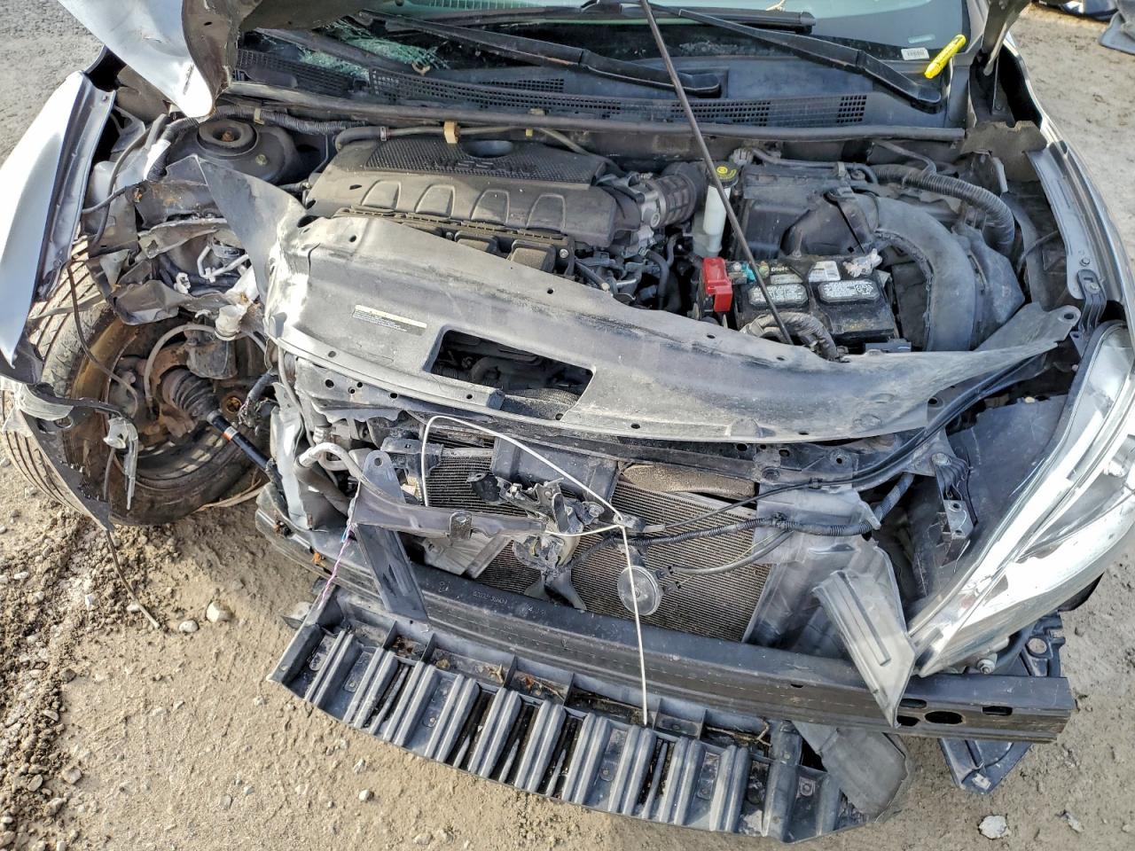 2015 NISSAN SENTRA S photo 11
