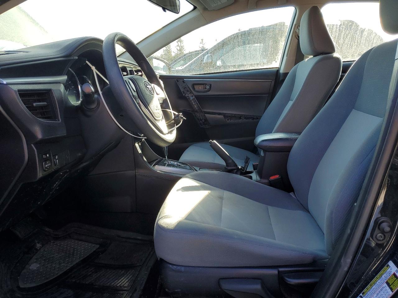 2014 TOYOTA COROLLA L photo 7