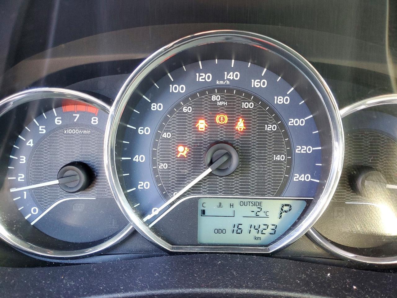 2014 TOYOTA COROLLA L photo 9