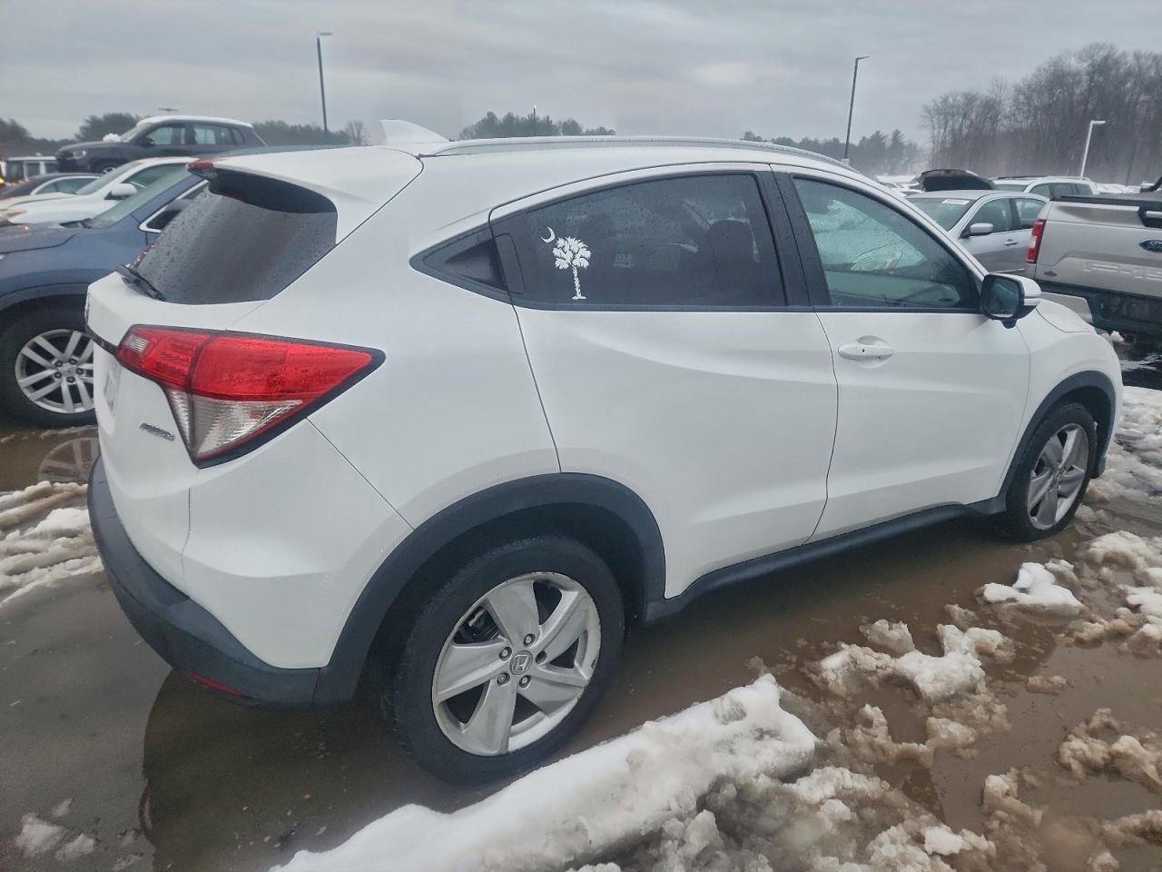 2019 HONDA HR-V EX photo 3