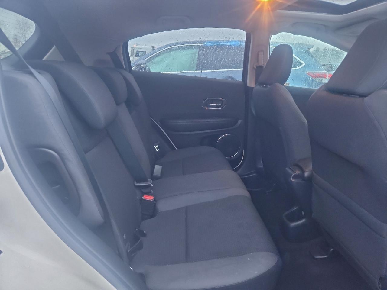 2019 HONDA HR-V EX photo 11