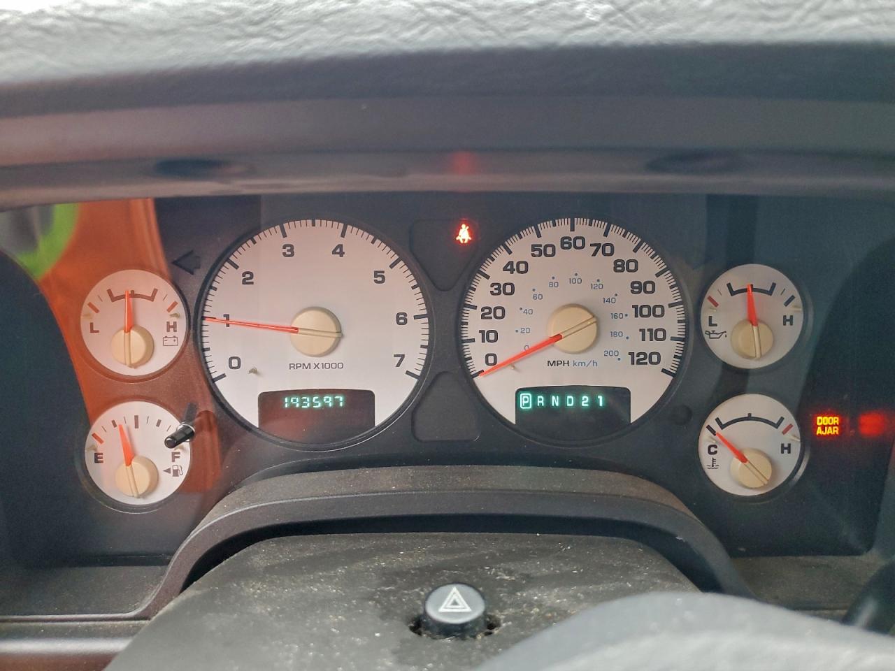 2003 DODGE RAM 1500 ST photo 9