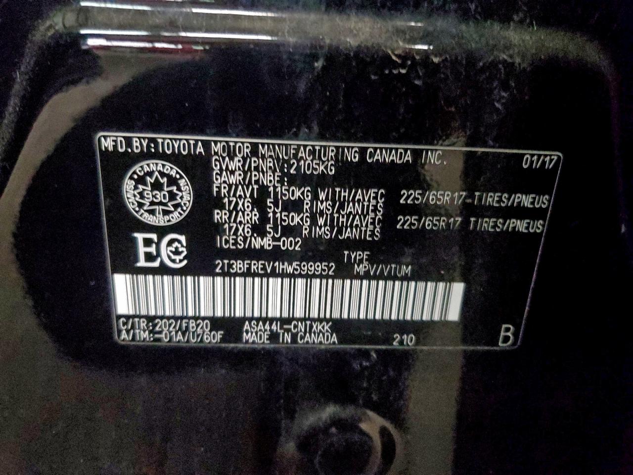 2017 TOYOTA RAV4 LE photo 13
