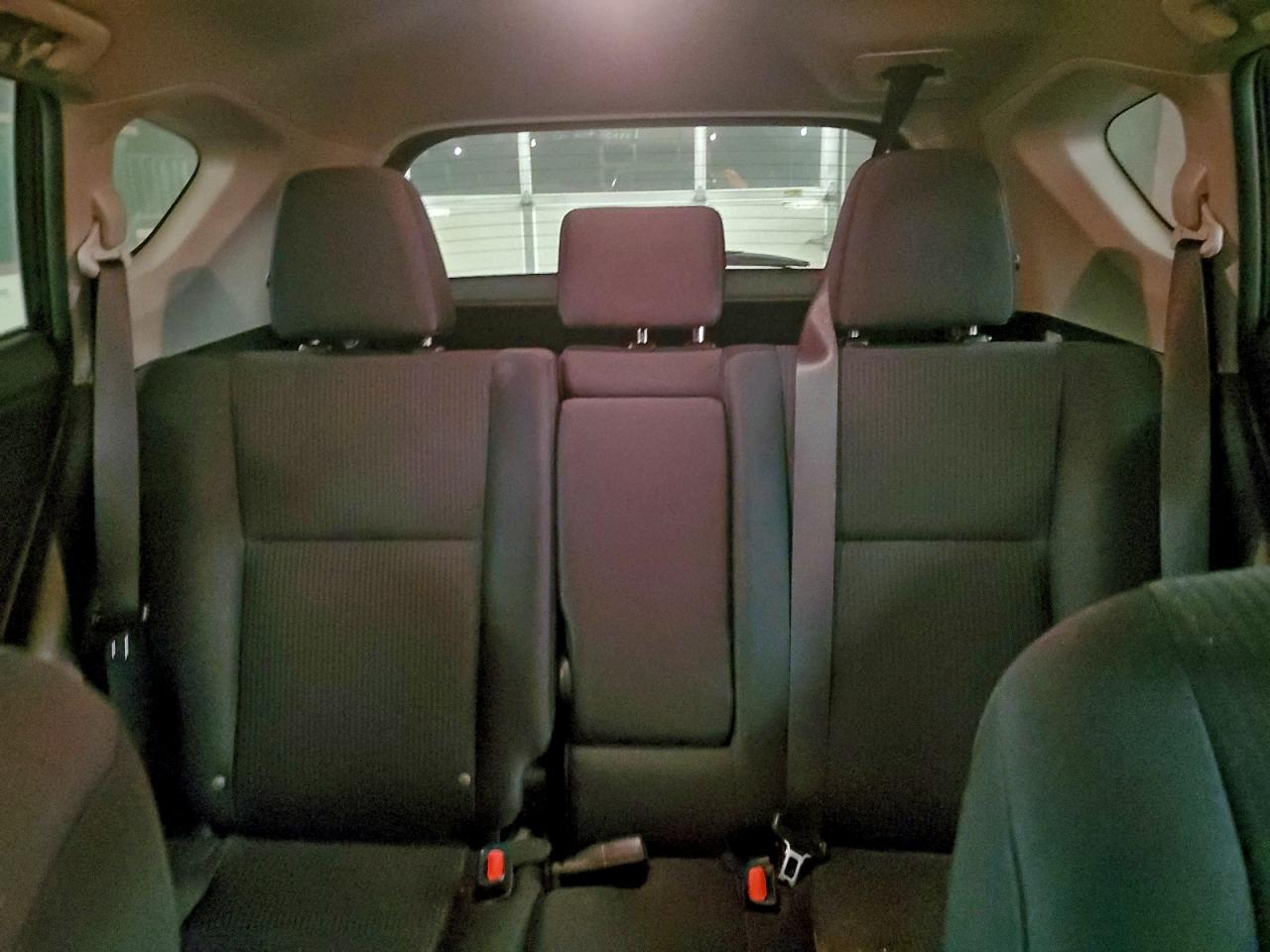 2017 TOYOTA RAV4 LE photo 10