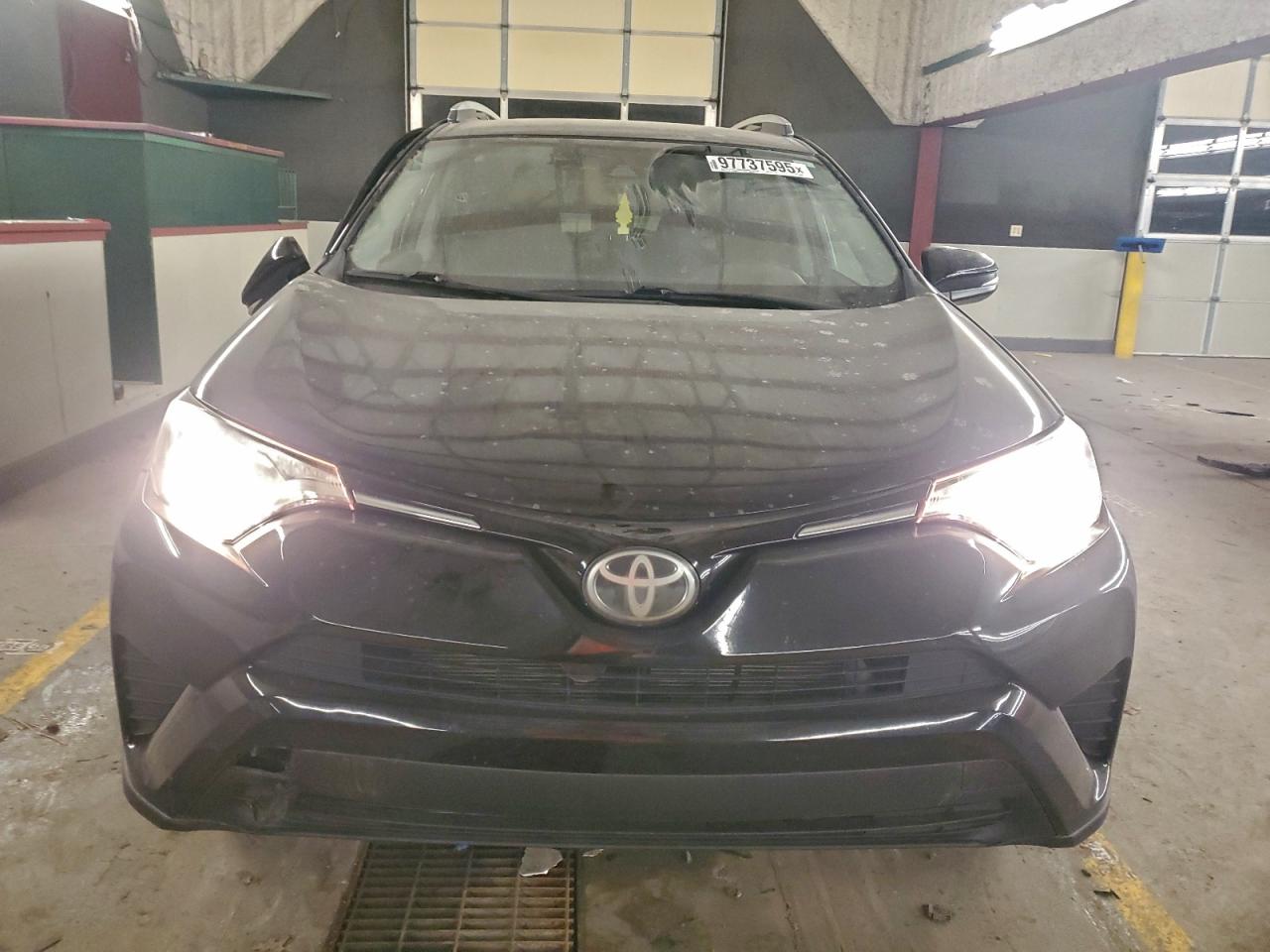 2017 TOYOTA RAV4 LE photo 5