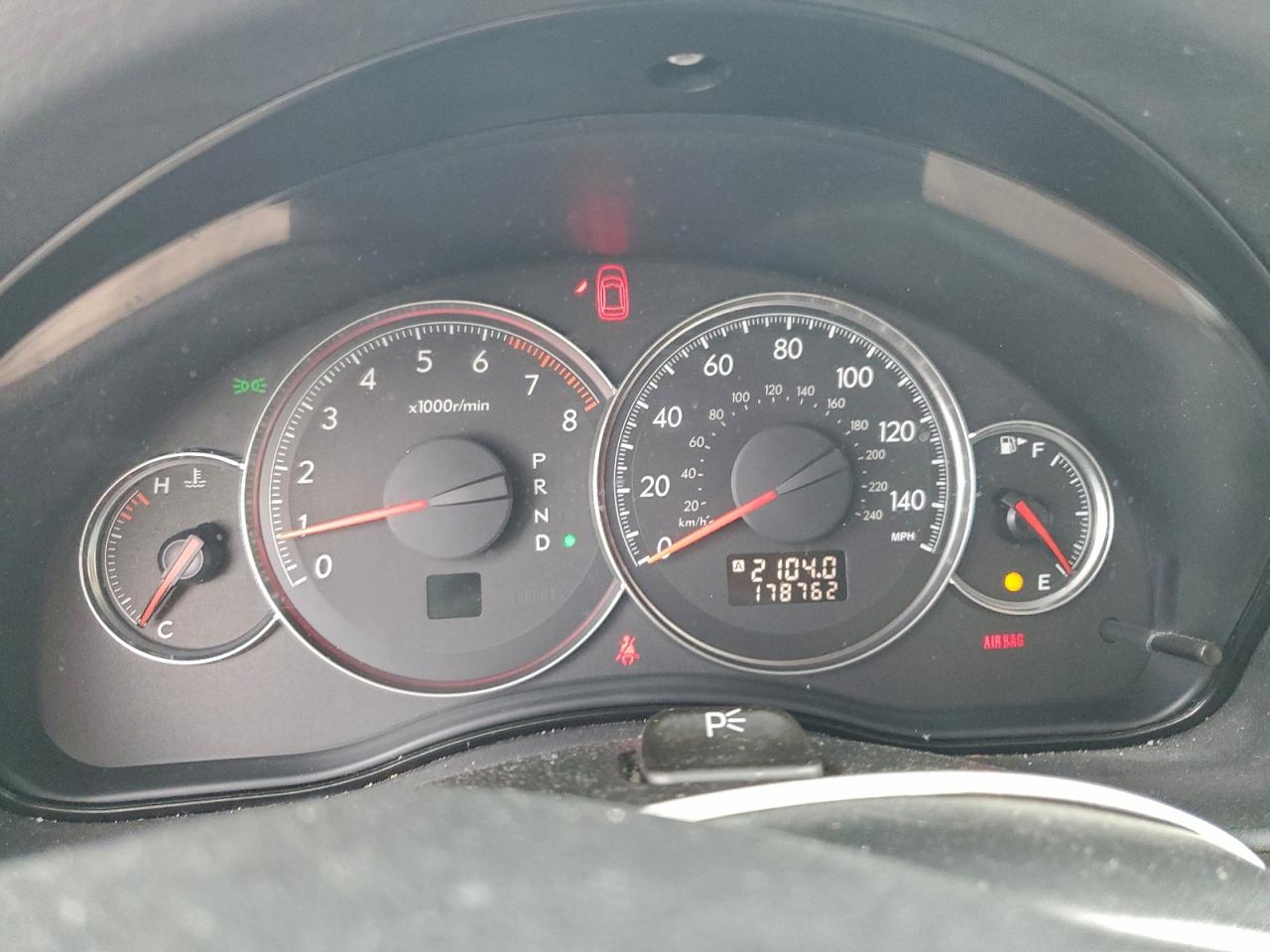 2008 SUBARU OUTBACK photo 9