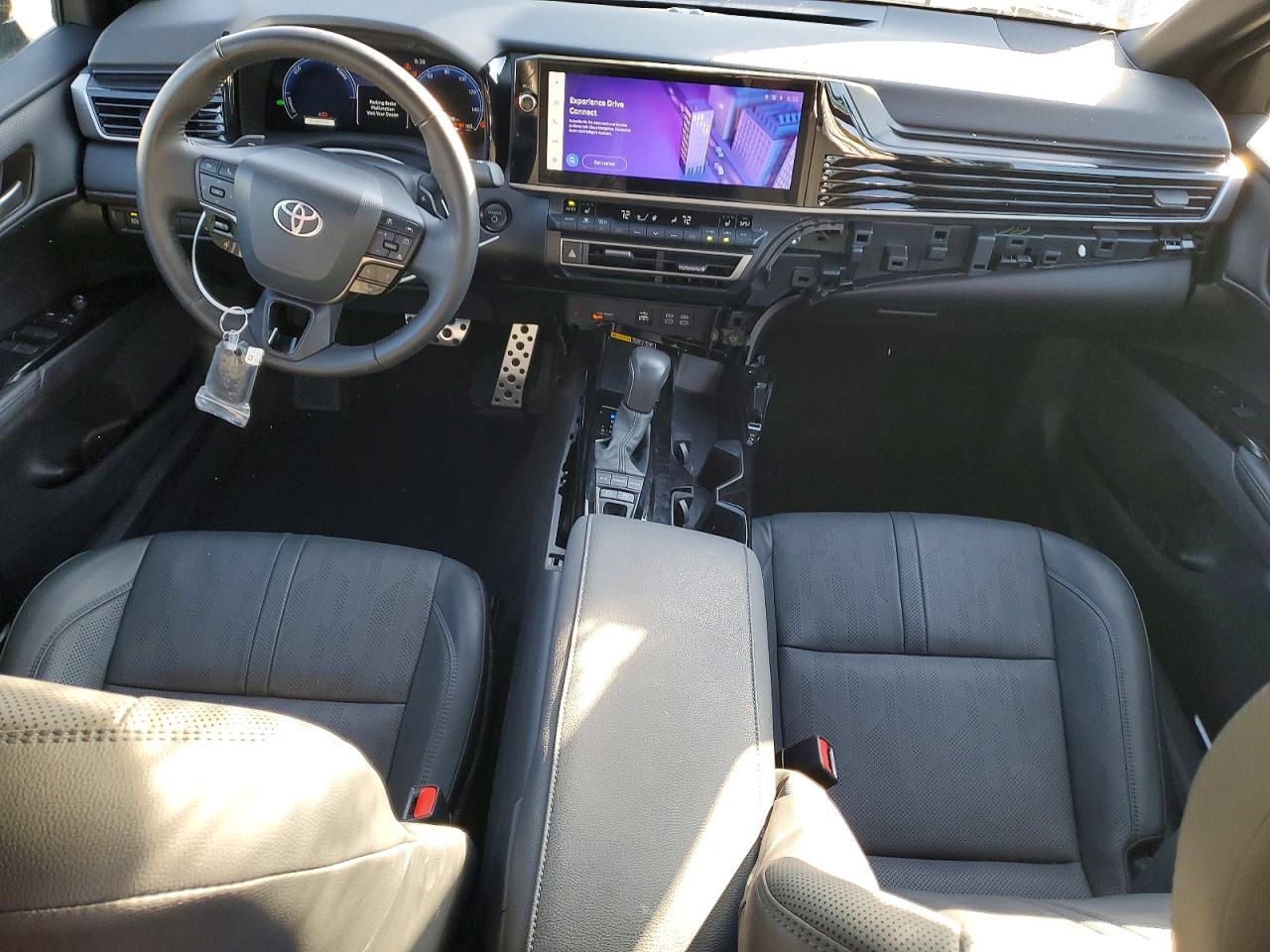 2025 TOYOTA CAMRY XSE photo 15