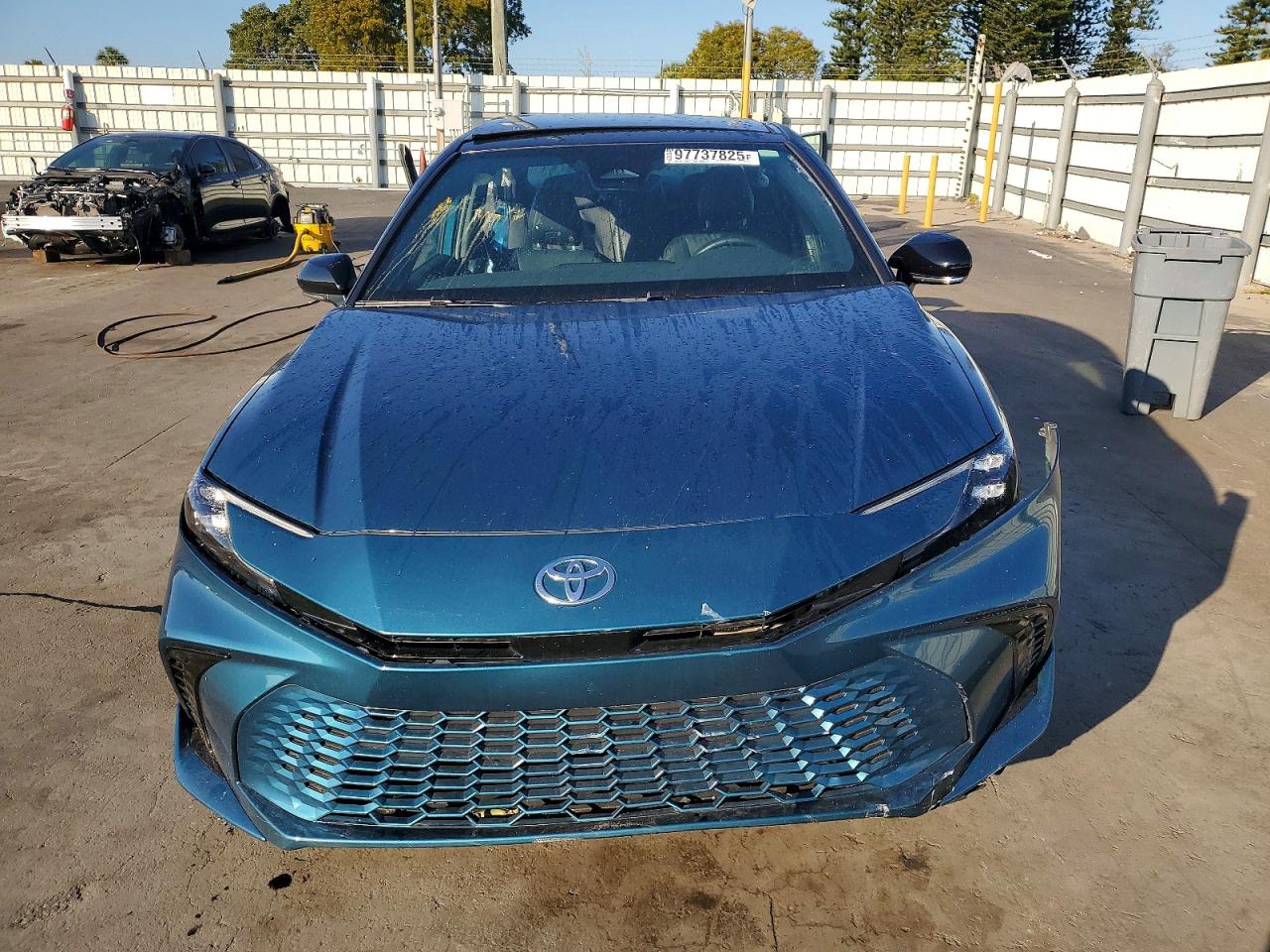 2025 TOYOTA CAMRY XSE photo 9