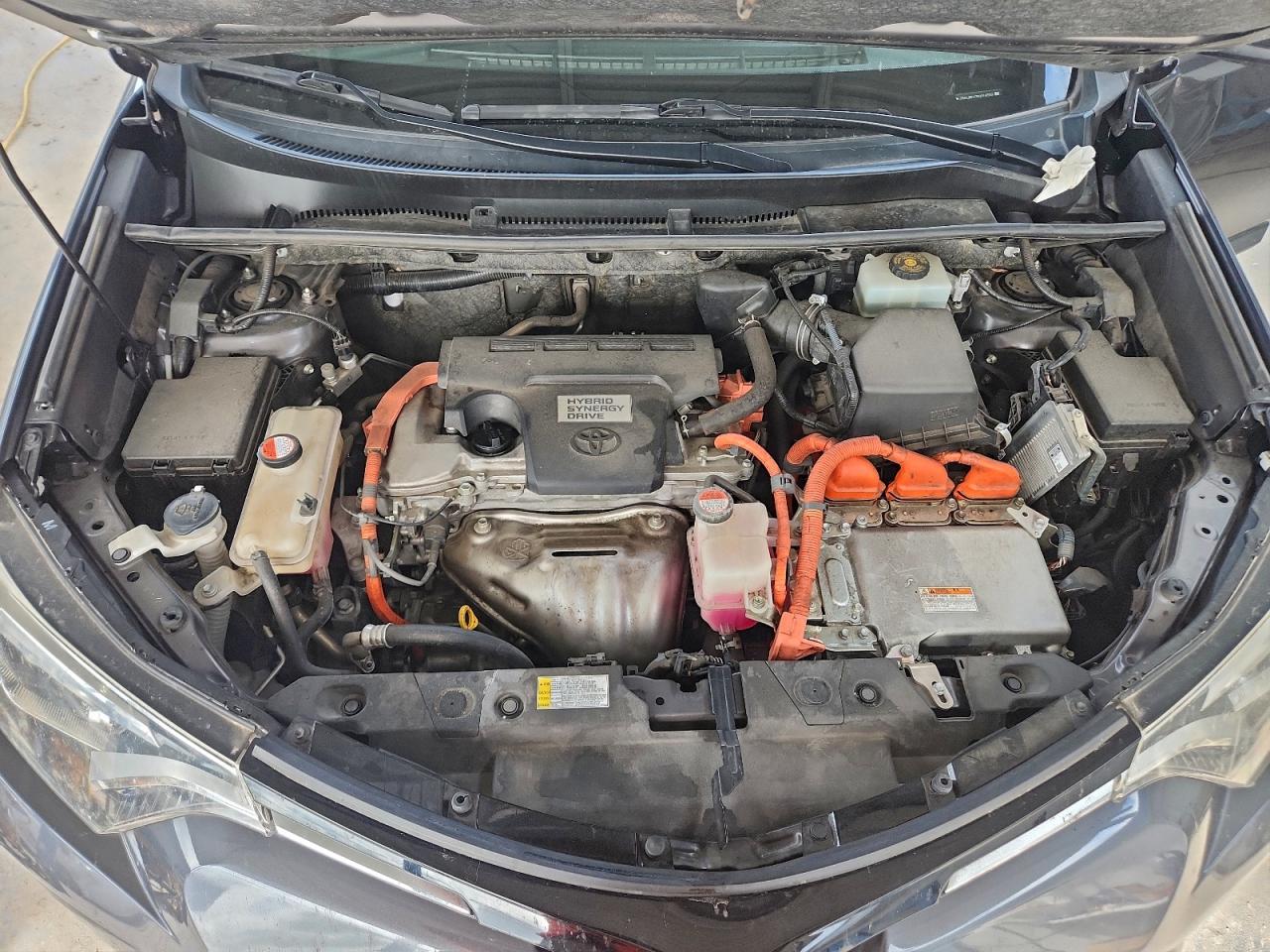 2016 TOYOTA RAV4 HV photo 12