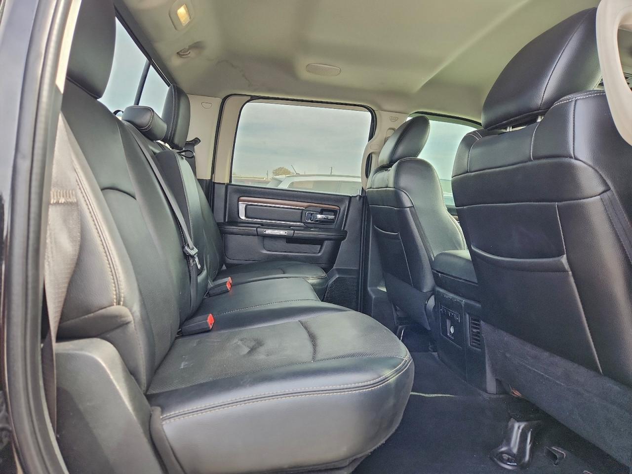 2017 RAM 2500 LARAMIE photo 10