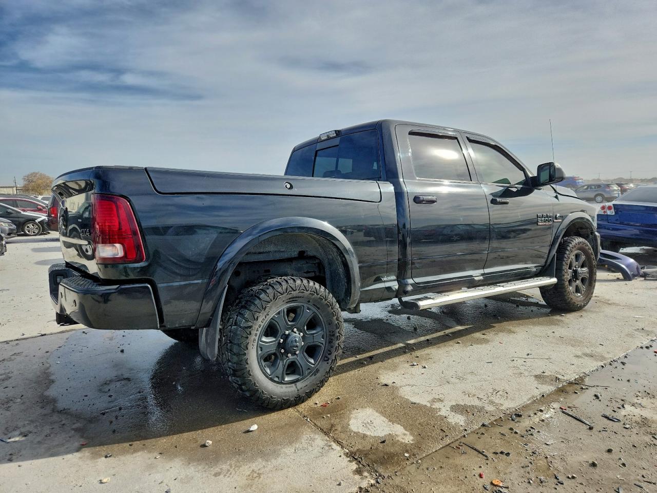 2017 RAM 2500 LARAMIE photo 3