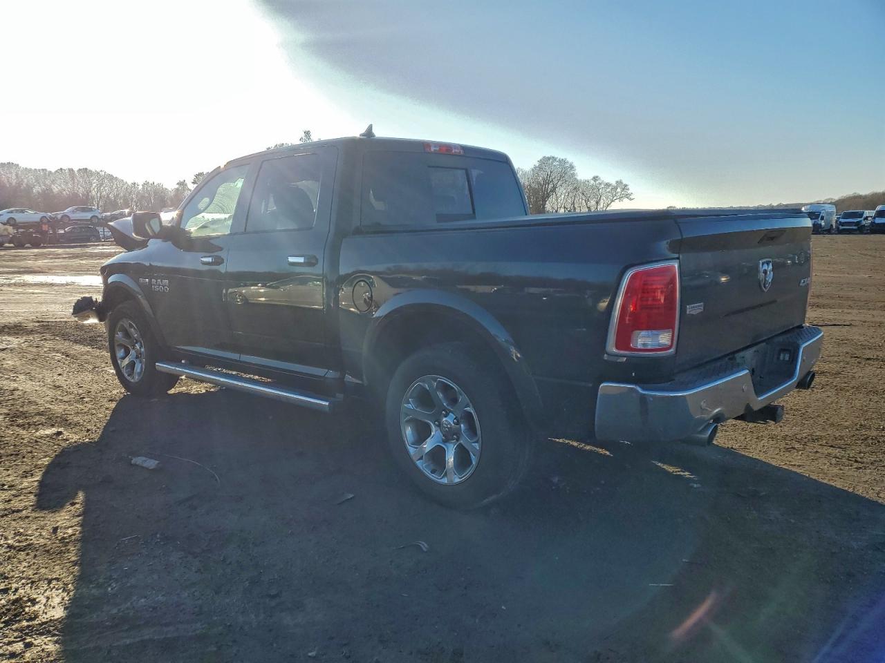 2017 RAM 1500 LARAMIE photo 2